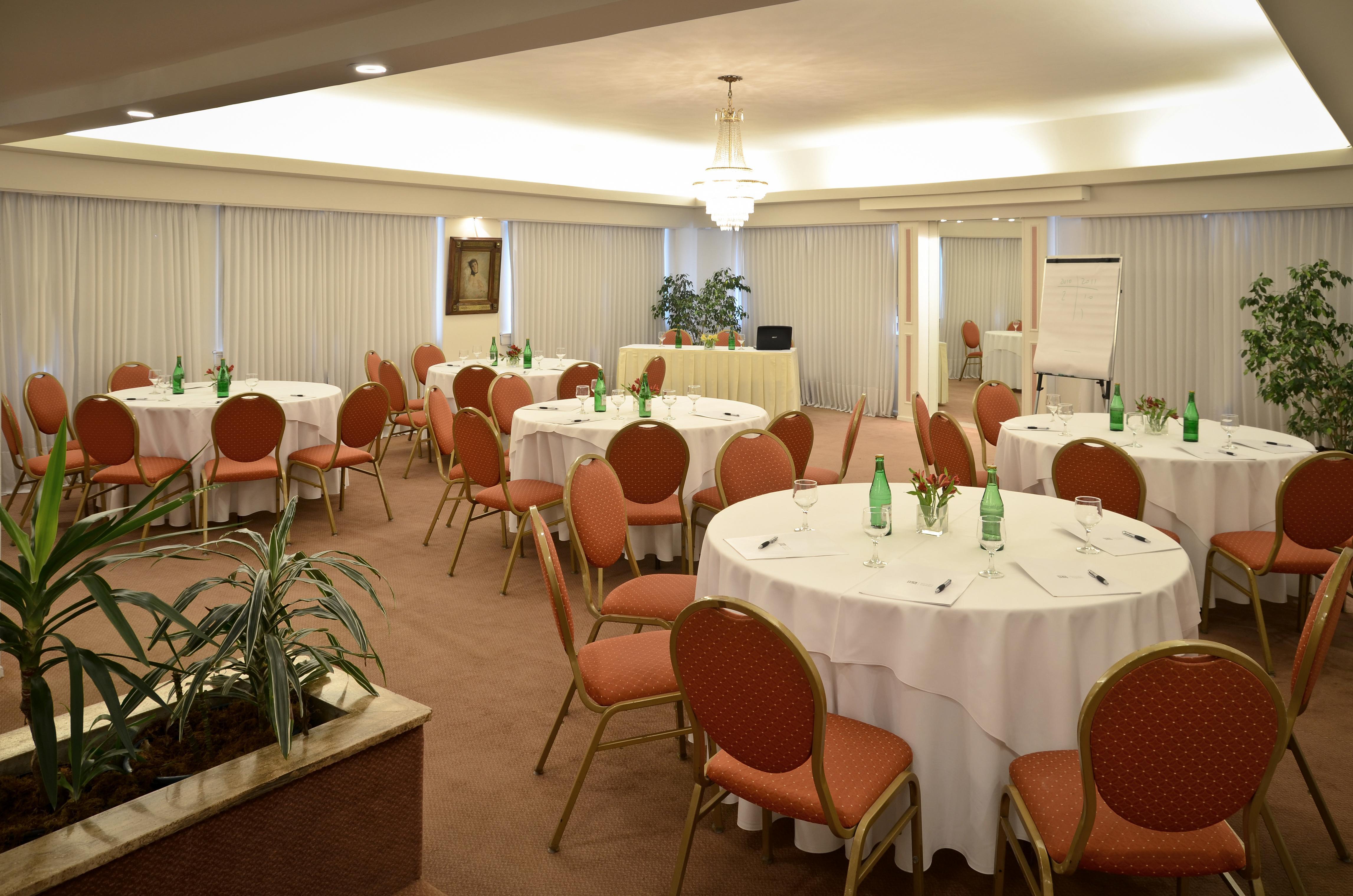 מר דל פלאטה Hotel Iruna מראה חיצוני תמונה