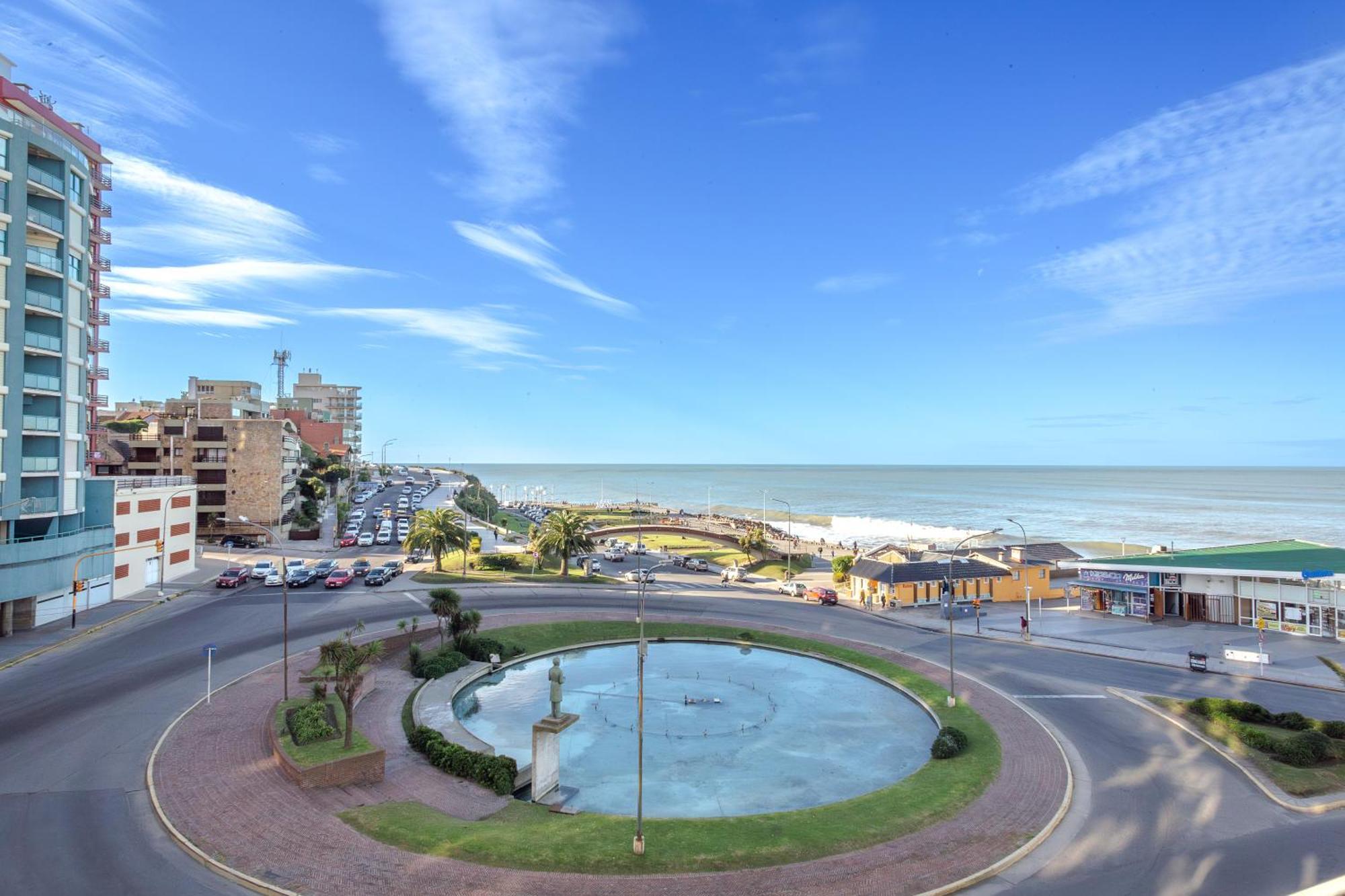 מר דל פלאטה Hotel Iruna מראה חיצוני תמונה