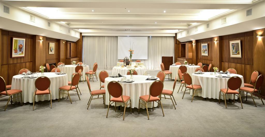 מר דל פלאטה Hotel Iruna מראה חיצוני תמונה